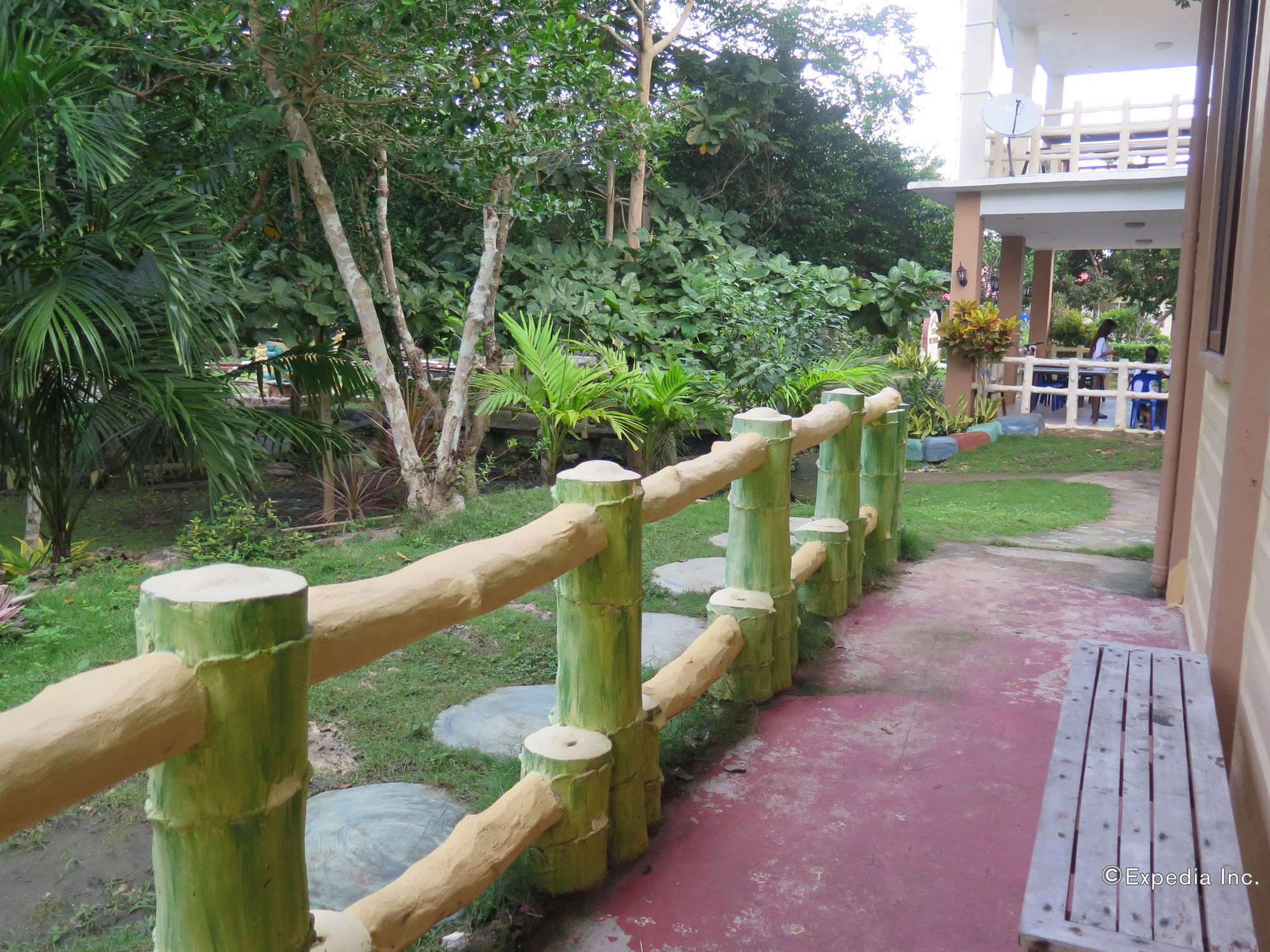 Alexis Cliff Dive Resort Đảo Đảo Panglao Ngoại thất bức ảnh